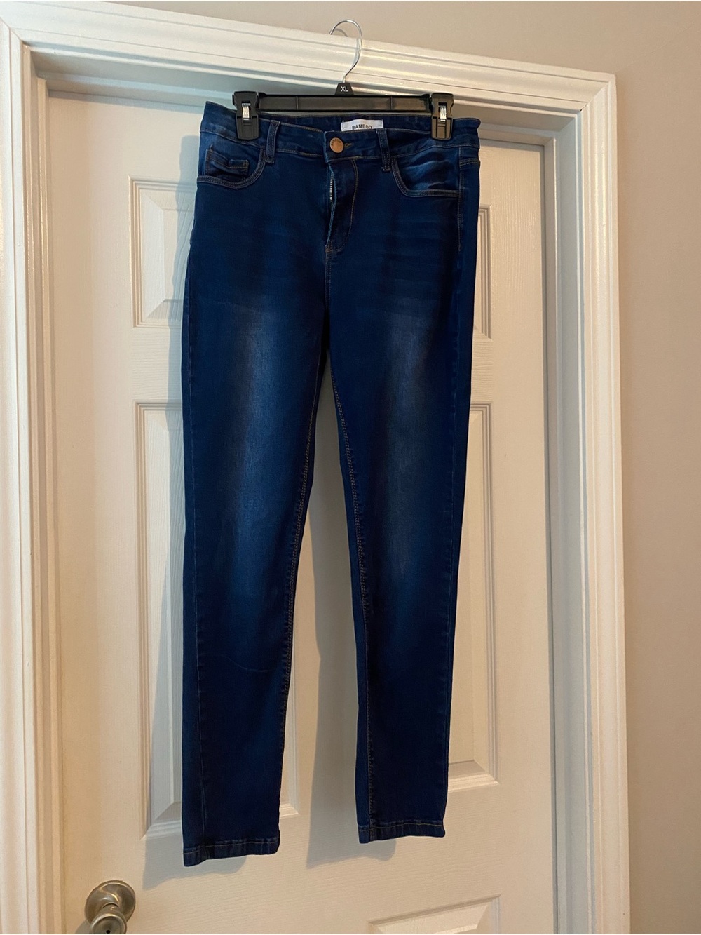 BAMBOO Dark Blue Skinny Women’s Jeans (NWOT)